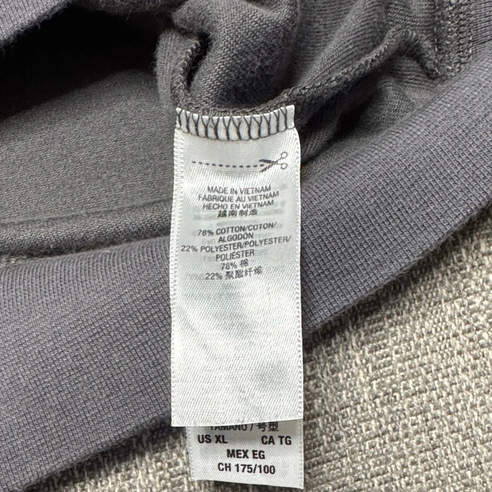 Juicy Couture Dark Gray Velvet Top - Picture 4 of 6